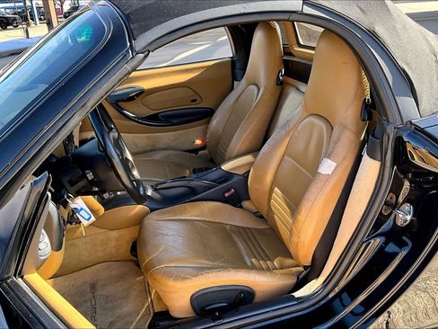 Used 1999 Porsche Boxster image 8