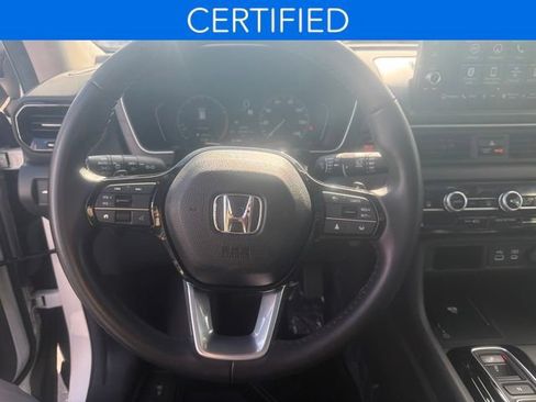 Certified 2025 Honda Pilot Touring image 22