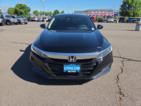 Used 2018 Honda Accord EX image 14