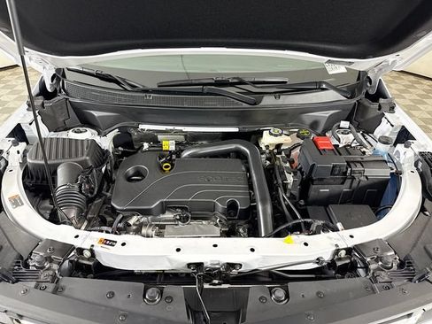 New 2026 Chevrolet Equinox LT w/ Safety and Technology Package AWD/4WD image 30
