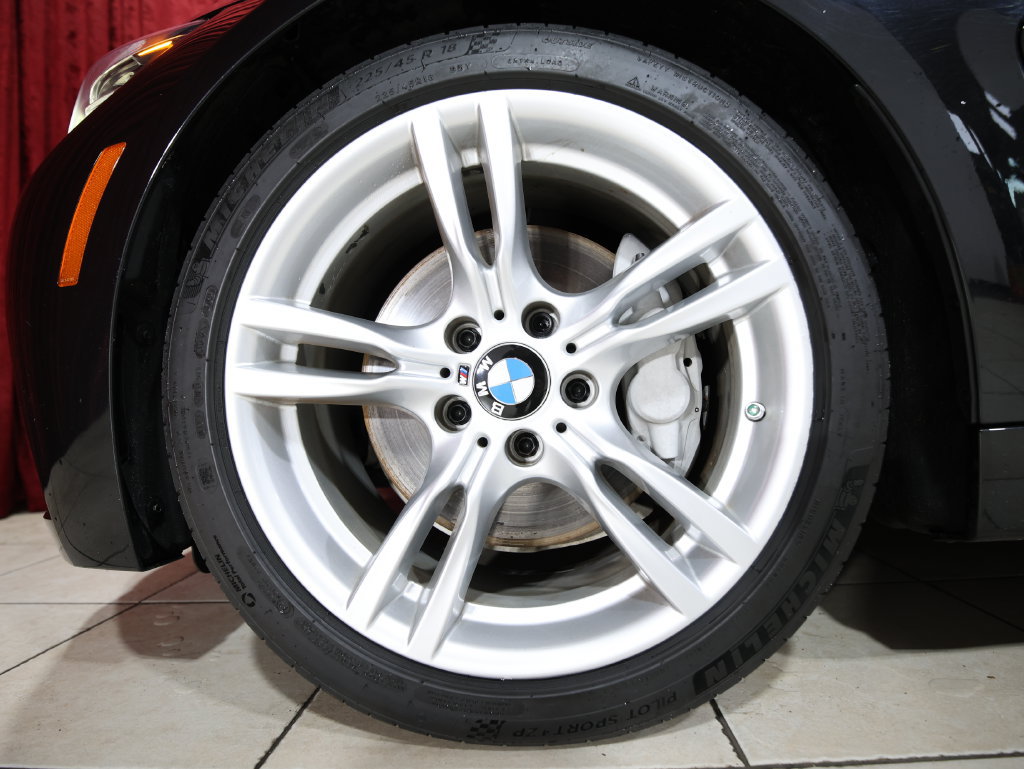 Used 2019 BMW 440i Coupe w/ M Sport Package RWD image 7