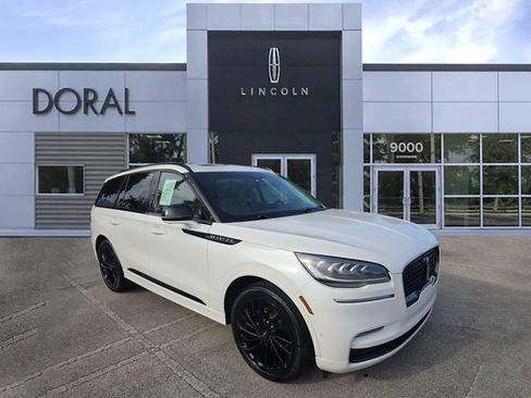 Certified 2024 Lincoln Aviator Reserve w/ Jet Package RWD image 1