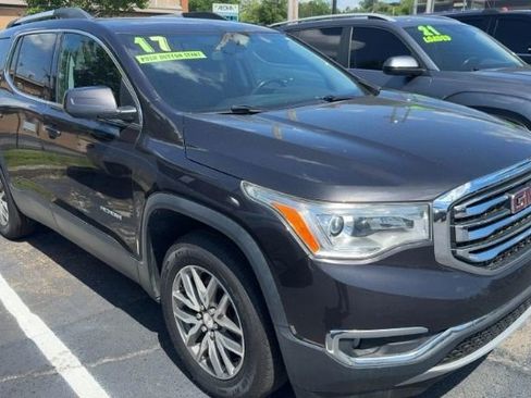 Used 2017 GMC Acadia SLE FWD image 6
