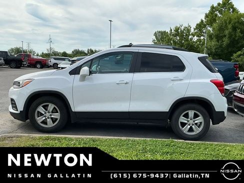 Used 2018 Chevrolet Trax LT FWD image 4