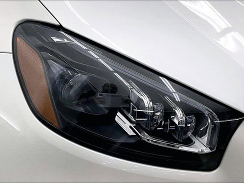 Certified 2023 Mercedes-Benz GLS 450 4MATIC image 25