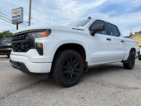 Certified 2022 Chevrolet Silverado 1500 Custom w/ LPO, Dark Essentials Package AWD/4WD image 2