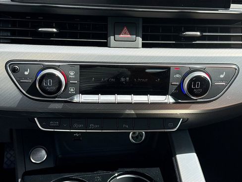 Used 2025 Audi A5 2.0T Premium Plus image 17