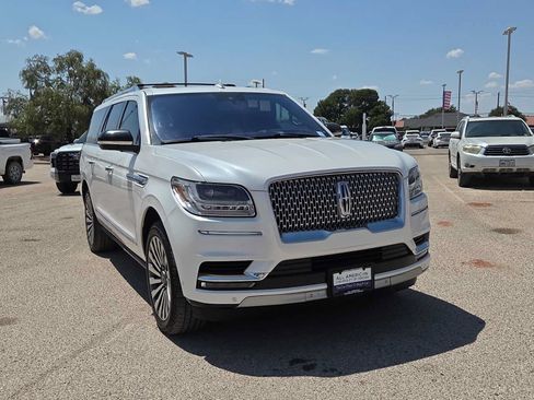 Used 2019 Lincoln Navigator L Reserve AWD/4WD image 3