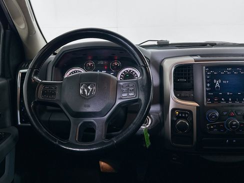 Used 2019 RAM 1500 Big Horn RWD image 17