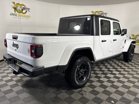 New 2026 Jeep Gladiator Willys image 10