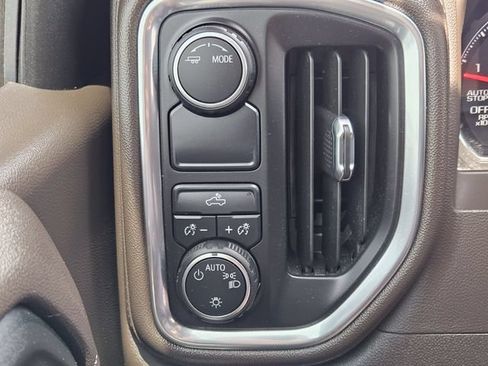 Used 2022 Chevrolet Silverado 1500 LT RWD image 27