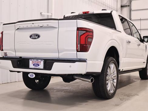 New 2026 Ford F150 Platinum w/ Equipment Group 703A Plus AWD/4WD image 9