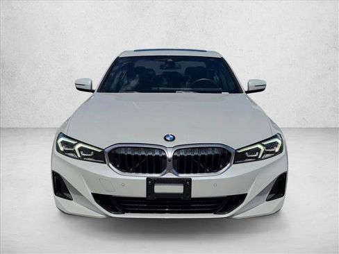 Used 2023 BMW 330i Sedan w/ Premium Package RWD image 2