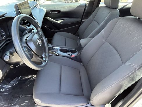 Certified 2025 Toyota Corolla LE FWD image 14