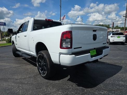 Used 2024 RAM 2500 Big Horn w/ Night Edition AWD/4WD image 5