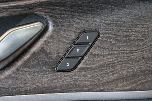 Used 2022 Jeep Grand Cherokee Limited RWD image 28