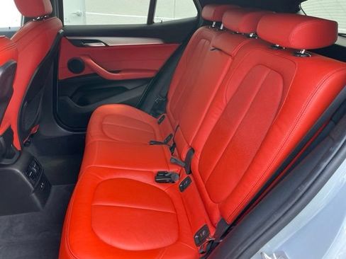Used 2023 BMW X2 xDrive28i w/ M Sport Package AWD/4WD image 7