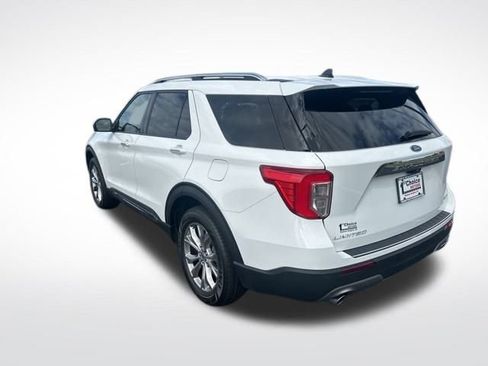 Used 2024 Ford Explorer Limited image 4