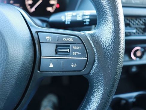 Used 2024 Honda HR-V LX image 20