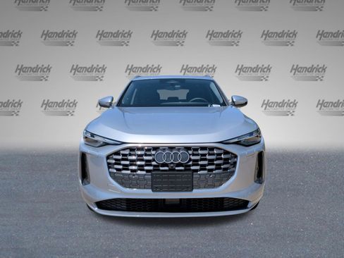 Used 2026 Audi Q5 Premium AWD/4WD image 5