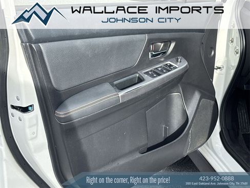 Used 2017 Subaru Crosstrek 2.0i Limited image 13