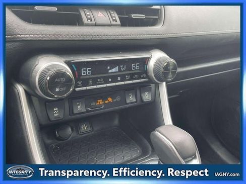Used 2023 Toyota RAV4 XLE Premium AWD/4WD image 31