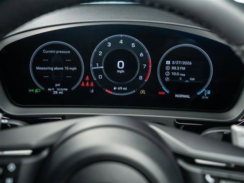 New 2026 Porsche Cayenne Coupe image 21