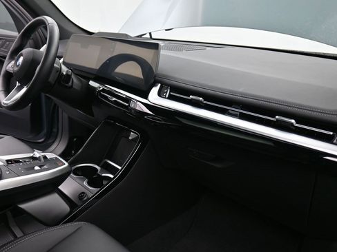 Used 2025 BMW X1 xDrive28i image 18