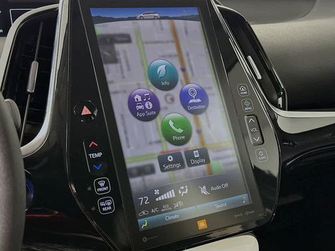 Used 2018 Toyota Prius Prime Advanced w/ Carpet Mat Package FWD image 16