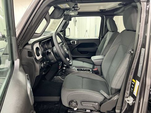 New 2026 Jeep Wrangler Unlimited Sport AWD/4WD image 18