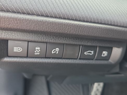 Used 2026 Toyota Camry SE FWD image 20