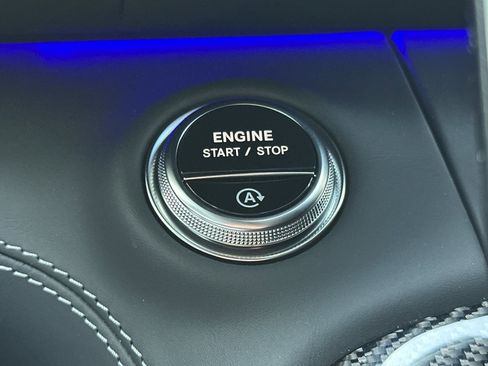 New 2025 Mercedes-Benz SL 55 AMG 4MATIC image 22