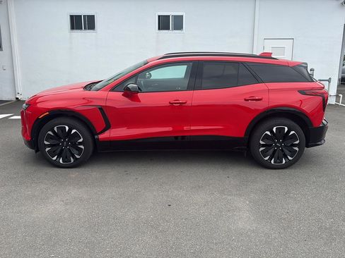 Used 2024 Chevrolet Blazer EV RS AWD/4WD image 2