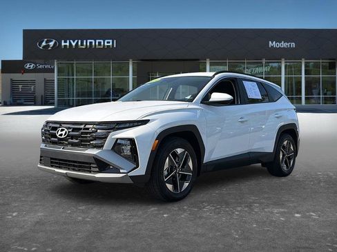Certified 2025 Hyundai Tucson SEL FWD image 1
