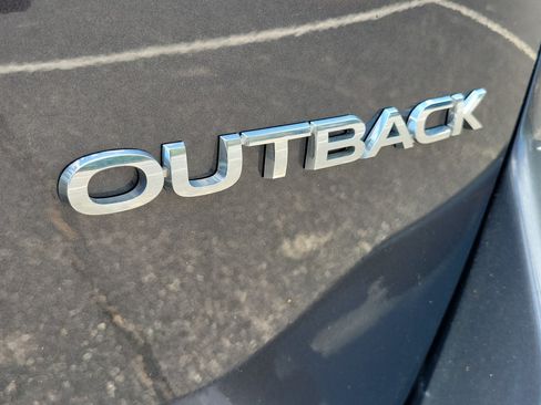Used 2024 Subaru Outback Limited AWD/4WD image 9