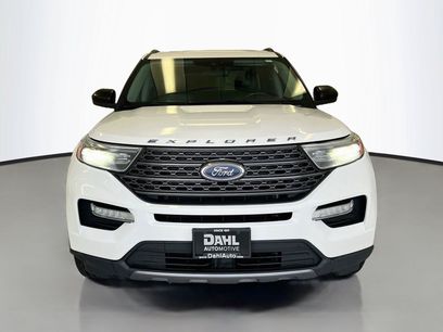 Used 2022 Ford Explorer XLT w/ XLT Sport Appearance Package