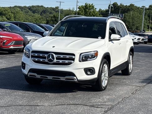 Used 2022 Mercedes-Benz GLB 250 4MATIC image 14