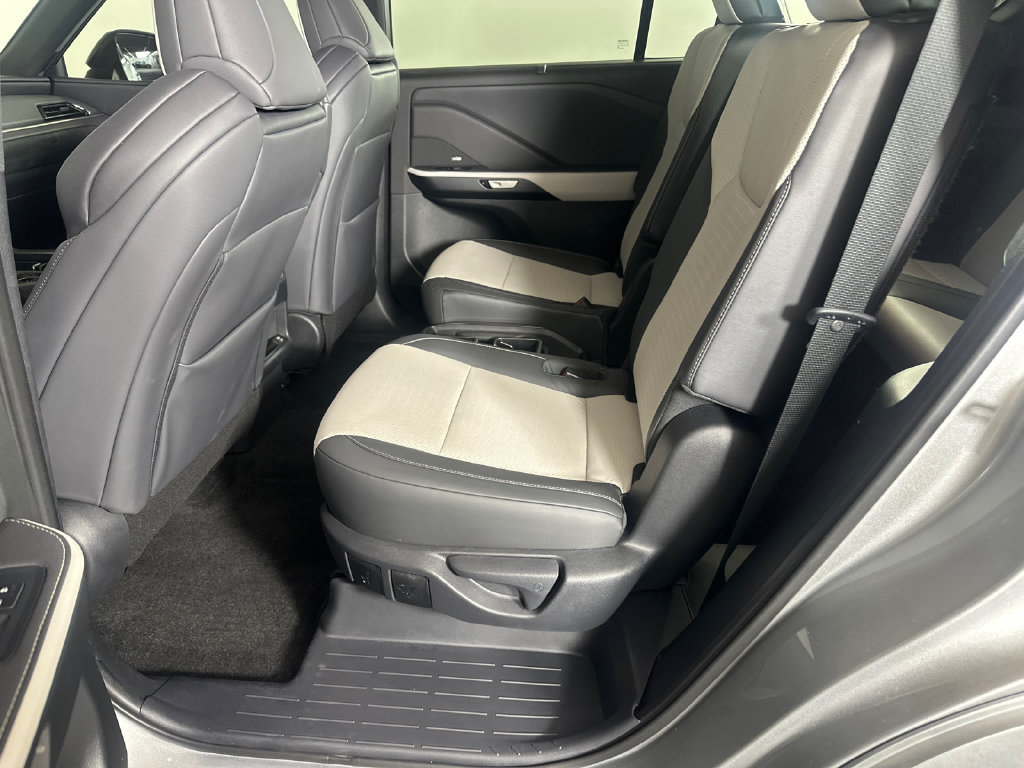 Used 2025 Lexus TX 350 AWD w/ Technology Package image 21