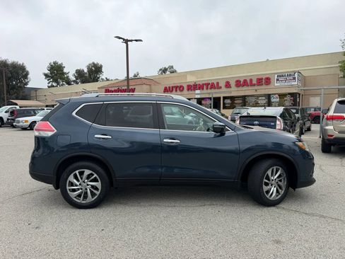 Used 2015 Nissan Rogue SL w/ SL Premium Package AWD/4WD image 2