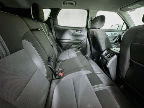 Used 2026 Chevrolet Blazer LT FWD image 25