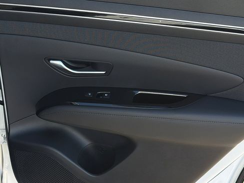 Certified 2023 Hyundai Tucson Limited FWD image 27
