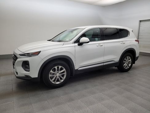 Used 2020 Hyundai Santa Fe SEL FWD image 2