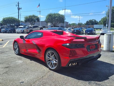 Used 2022 Chevrolet Corvette Stingray Premium Conv w/ Z51 Performance Package RWD image 24
