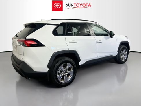 Used 2025 Toyota RAV4 XLE w/ Convenience Package image 4