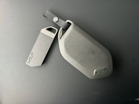 Used 2024 Kia Telluride SX X-Line image 33