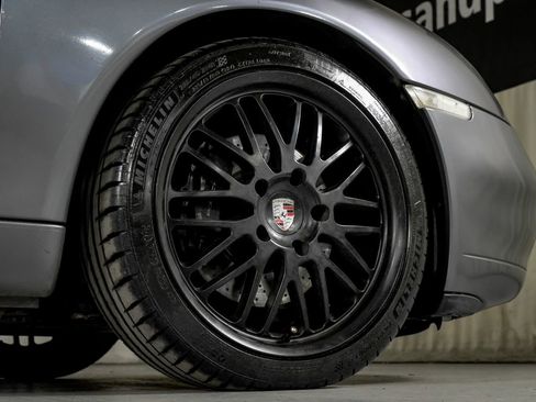 Used 2001 Porsche 911 Carrera RWD image 43