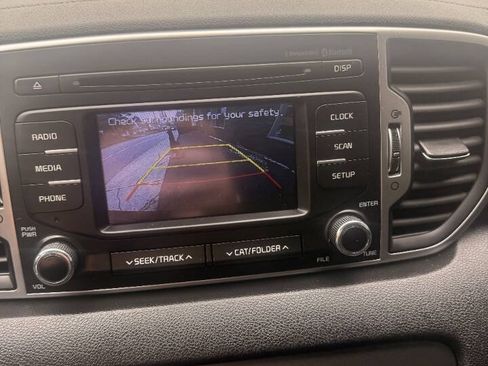 Used 2019 Kia Sportage LX AWD/4WD image 21