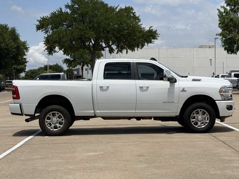 Used 2024 RAM 2500 Laramie AWD/4WD image 3