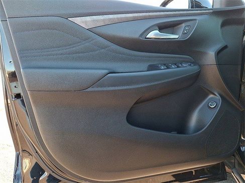 Certified 2024 Buick Envista Sport Touring w/ Convenience I Package image 9