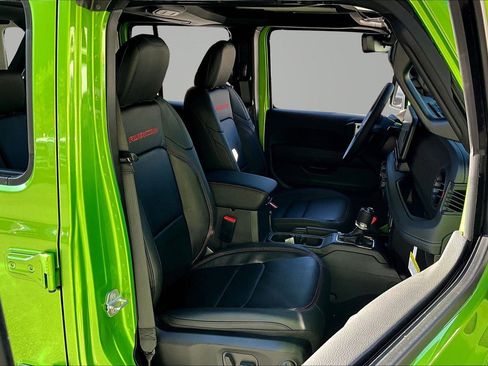 New 2025 Jeep Wrangler Unlimited Rubicon w/ Steel Bumper Group image 8